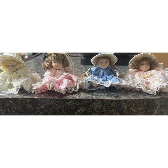 Cameo Kids Collection Porcelain‎ Mini Southern Belles- Lot Of 4 ~￼ Poseable - Picture 11 of 16